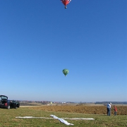 Anfahrt der Ballone auf das Zielkreuz beim Frankenballoncup 2008